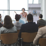 Pentingnya Public Speaking Dalam Membangun Personal Branding