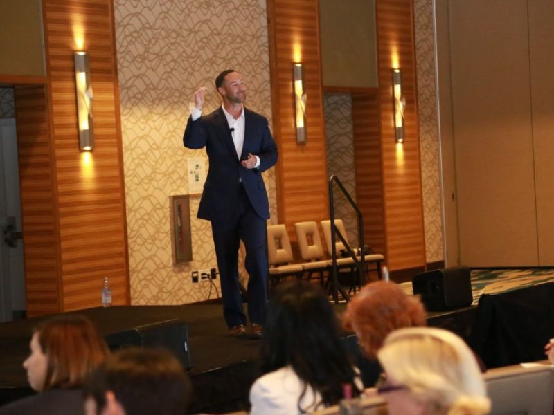 Perbedaan Pidato Dan Public Speaking